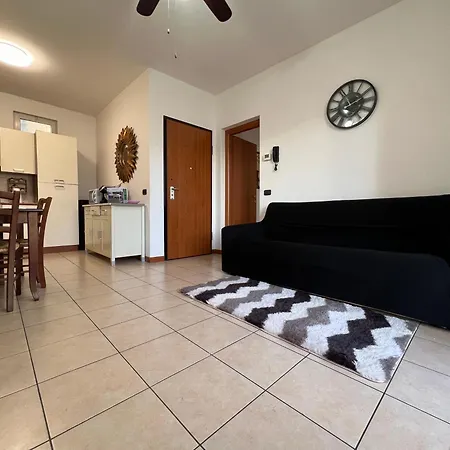 Number Nine Apartment